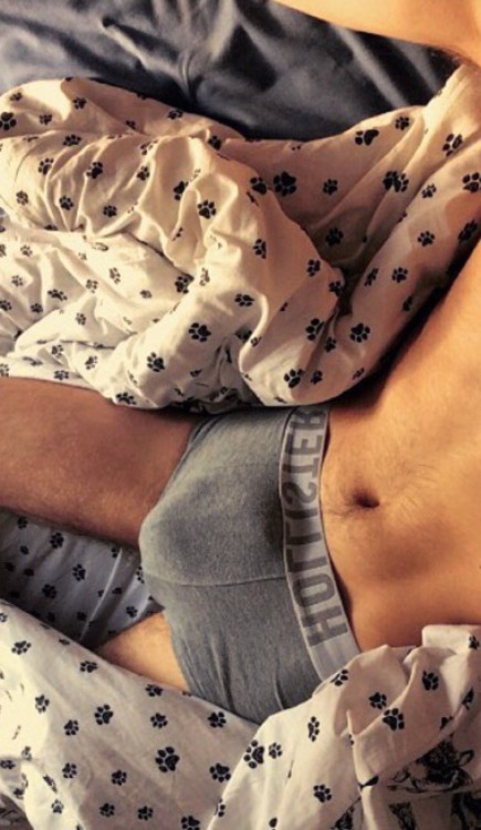 ciaranfusco: Oops! cumandforeskinlover.tumblr.com