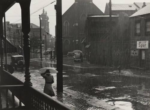 moma-photography:Rain, Pittsburgh, Pennsylvania, John Vachon, 1941, MoMA: PhotographyGift of the art