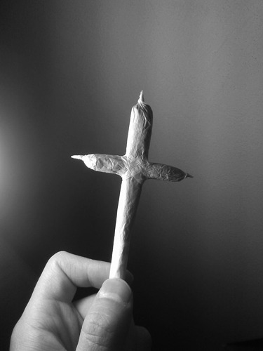 sevenpointace:  Just rolled my first cross joint. 