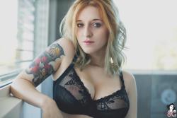 past-her-eyes:  Wilo Suicide  wilo.suicidegirls.com