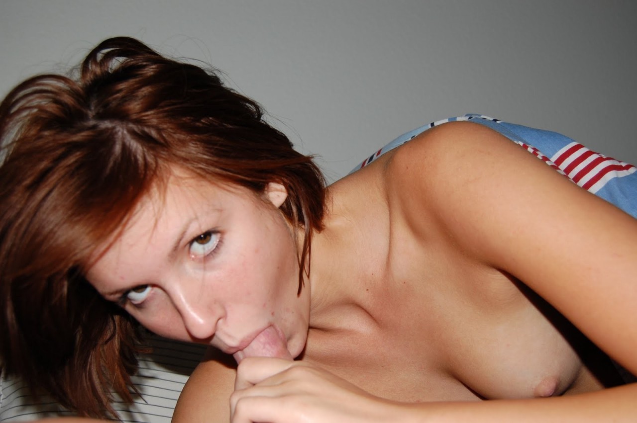 maik-oldfield:  sexy girlfriend blowjob