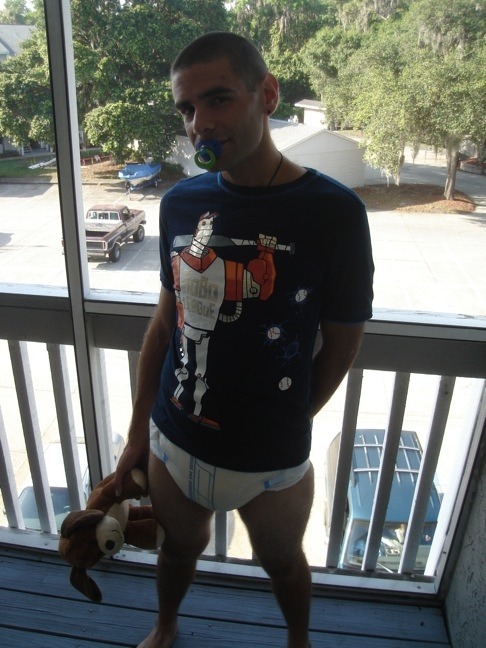 littlebabydee:  Yesterday was payday, so Daddy an’ I went clothes shopping~ Do you like my new shirts? =3 