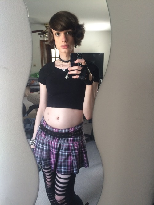 gandalfblue: castle-of-lilith:  liquidcrystalfemme:  punk trans girls are great trans girls  Oh my g