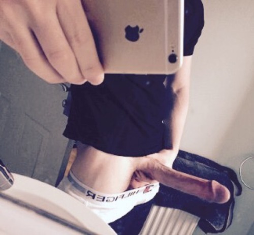 Sex barebackbottomboi19:  FUCK!  Want! pictures