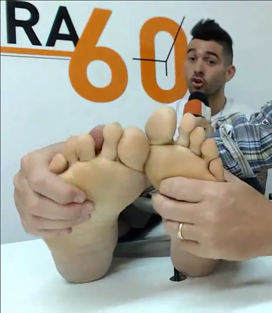 Male Feet Central