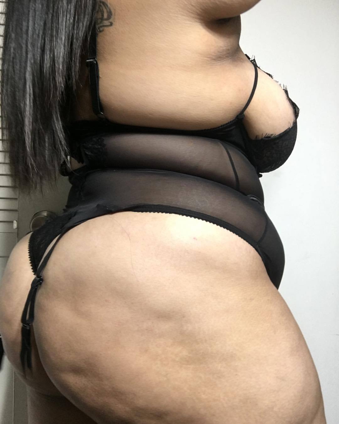 love4thicklatinas:  Boricua Dominicana 