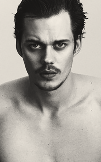 Bill Skarsgard Tumblr_peqiv1Yg8y1s3ta8vo2_250