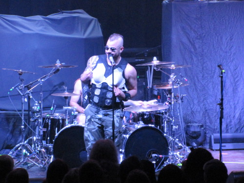 awkwardbananapeel:Sabaton - Buffalo, NY - April 16th, 2015Endless Forms Most Beautiful TourI don&rsq