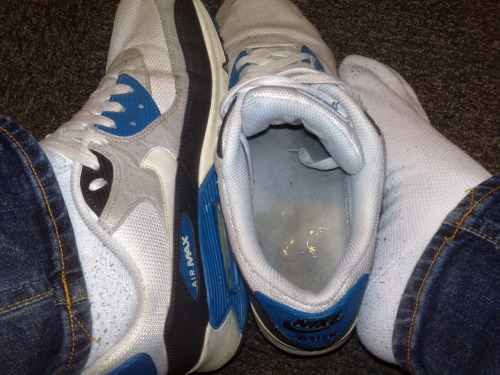sneakersub: Yummy