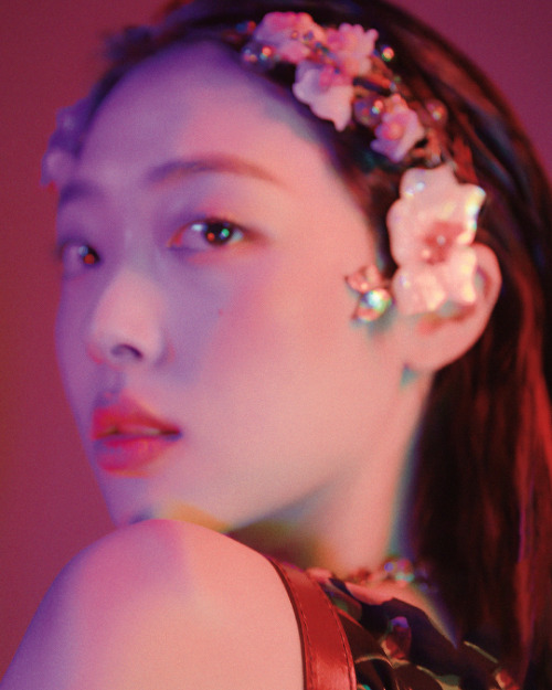 nosejobs: sefuns:Sulli ♡ ‘W Korea’ Magazine 2018 October Issue “A New Chapter