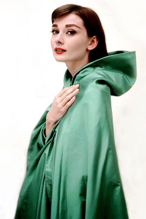 vintagegal:Audrey Hepburn wearing a Givenchy cape in a promotional photo for Funny Face (1957)