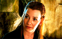 goodoldmoon:  She is far away. She… she is far, far away from me. She walks in