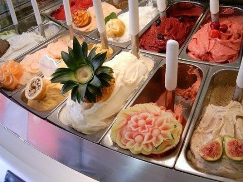 GELATI VARIMIMì E GEGE’ - gelato alla liquirizia.Il desiderio è un laccio sottile che piano piano ti