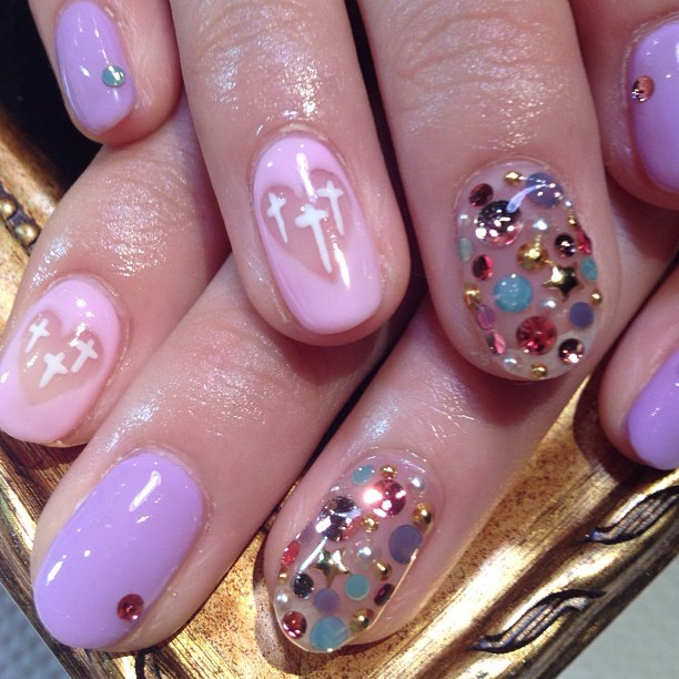 カラフルストーン☆ #nails #nailart #girly (at RUSCIA) / Acid Mint (FASHION)