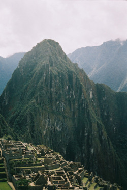 brutalgeneration:  Machu Picchu (by isi_cepeda)