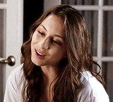 a-place-inthe-world:  Spencer in 4x17 "Bite your tongue"   