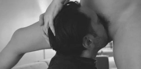snygg69: romantic-deviant:  naughtycurious1977:     Let my face be the one… 