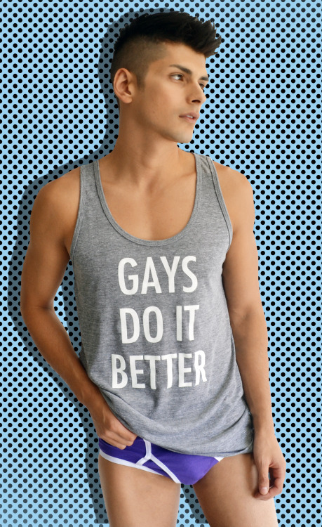 betomartinez:  http://betomartinez.tumblr.com/ 