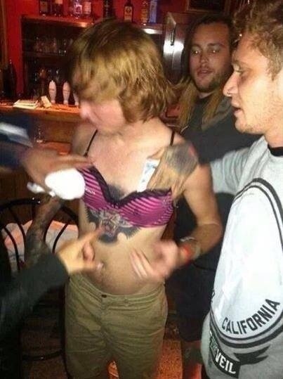 finest-of-bands:  ashbaesquidgyy:  Hey look Alan has bigger boobs then I do &gt;~