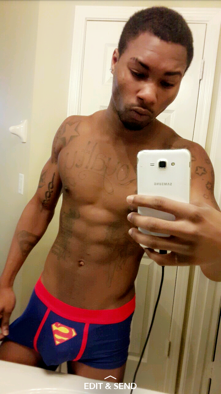 prince-of-memphis:  Thug stripper…..😂😂😂😂It’s like an advertisement..Put