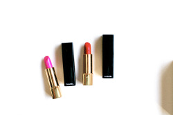 hawaiiancoconut:  Pretty lipsticks. 