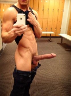 borntoservicestr8men:  Beautiful straight cock in all its glory.