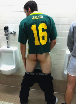 tapthatguy-x-version:  All I see is:   JACOB       16      (_|_) 