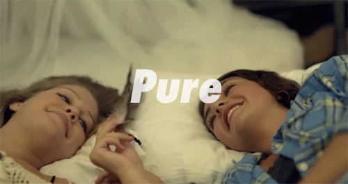 prettyclit:  Lesbian Music Videos Part 1 *please do not remove credit I worked really