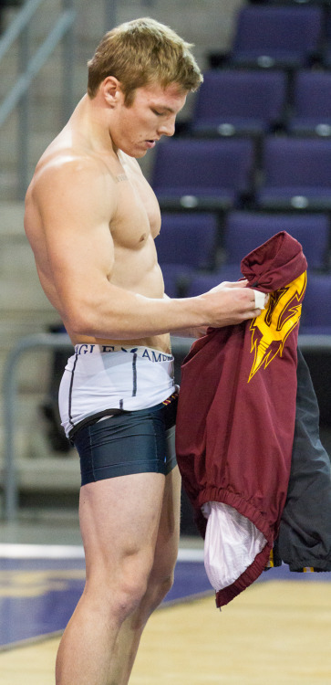 wrestlersandsinglets:  Follow me for Hot Wrestlers in Sexy Singlets =)