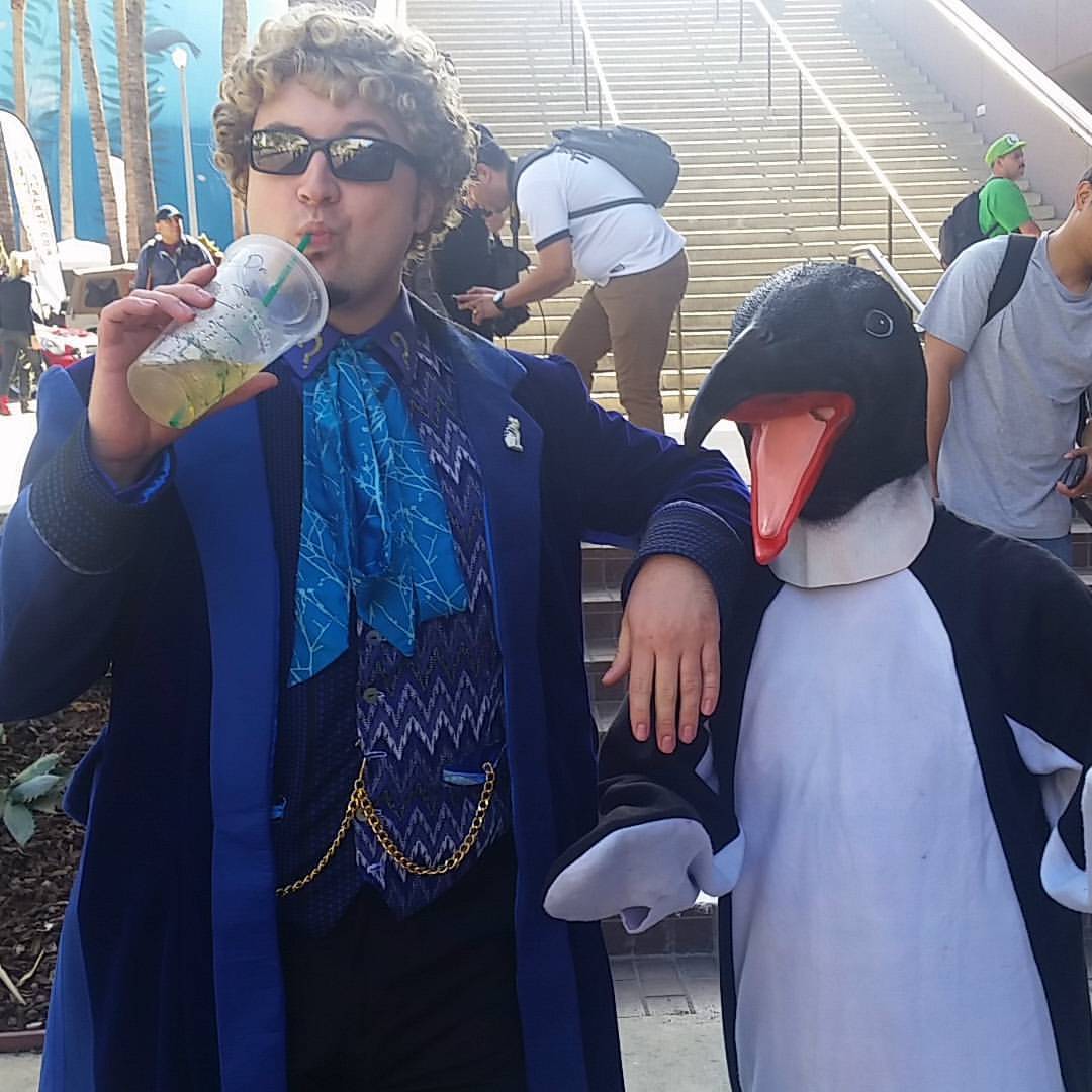 therothwoman:  damjerry:  Chad fell I love with the 6th doctor even more when he