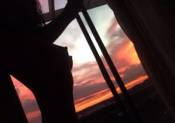 tmedia:   sunset silhouette  Wow, anon! This