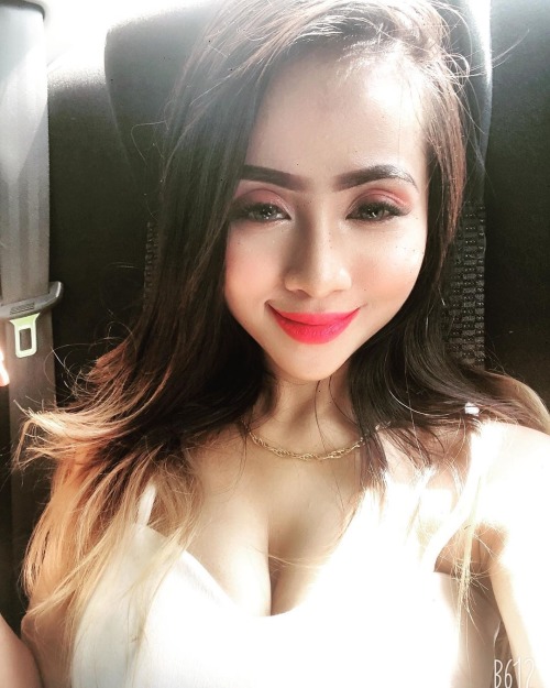 Tetek Mmg Kenyal Pejal Mampat Mantol. Umur 24 Tahun