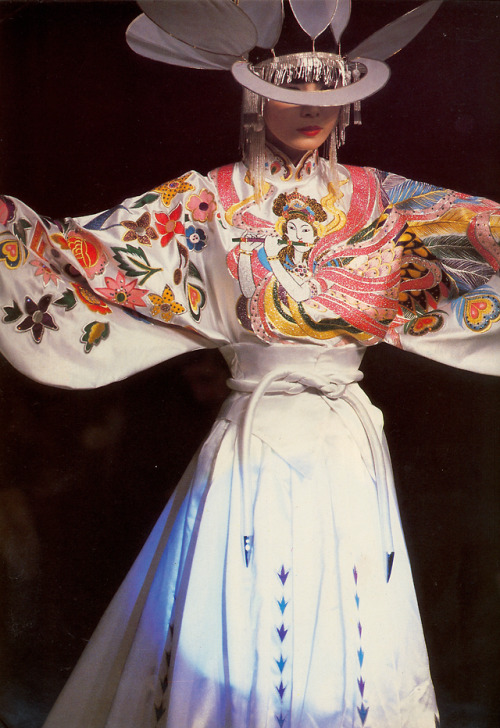 archivings - Kansai Yamamoto Fall/Winter 1982