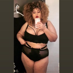 dommenatrix:  Looking #fineaf in my @gabifresh and @playfulpromises #blythe #applique set 👀👀💋🙌🏼 Hair #onpoint  Lingerie 🔥 👩🏼=#beat  Something special coming your way soon 😉 . . . . #plussizemodel #plussizefashion #fatshion #fashion