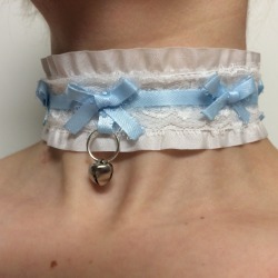 miniature-minx:  My gorgeous blue collar daddy got me from LittleQsOddities I wore it to work tonight and got soooo many compliments!