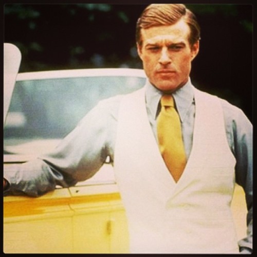 Nos anos 70, Robert Redford encarnou Gatsby. #robertredford #thegreatgatsby #ograndegatsby #qualquer