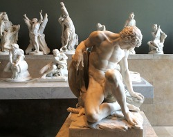 hadrian6:    The Louvre Statuettes. Richelieu