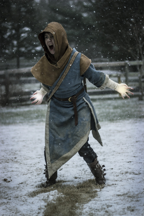 myrddin-emrys: It FINALLY snowed a bit so I had to throw on my almost-finished Skyrim robes and get 