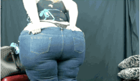 blamepicasso2015:  garyplv:  √  Dayum, she’s sooo faaaattt!! 