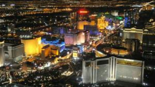 sincityghostofdeath: REBLOG IF YOU ARE IN SIN CITY AND LIKE TO GET SPUN