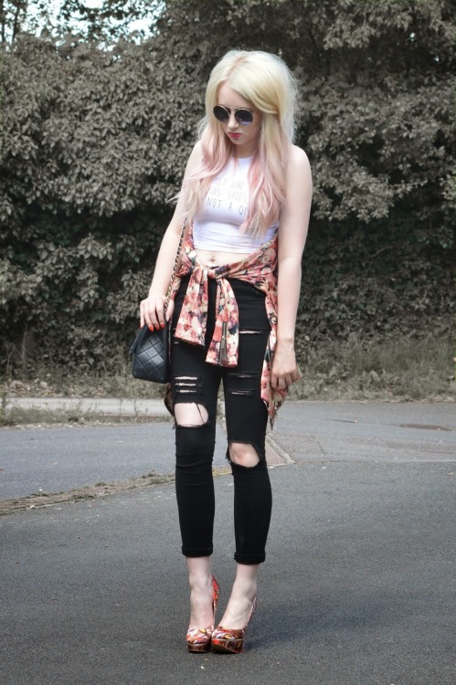 Fashionmylegs Style Picks :Submit Look Outfit: No Quitter crop: Rock on Ruby - £19.00, fo