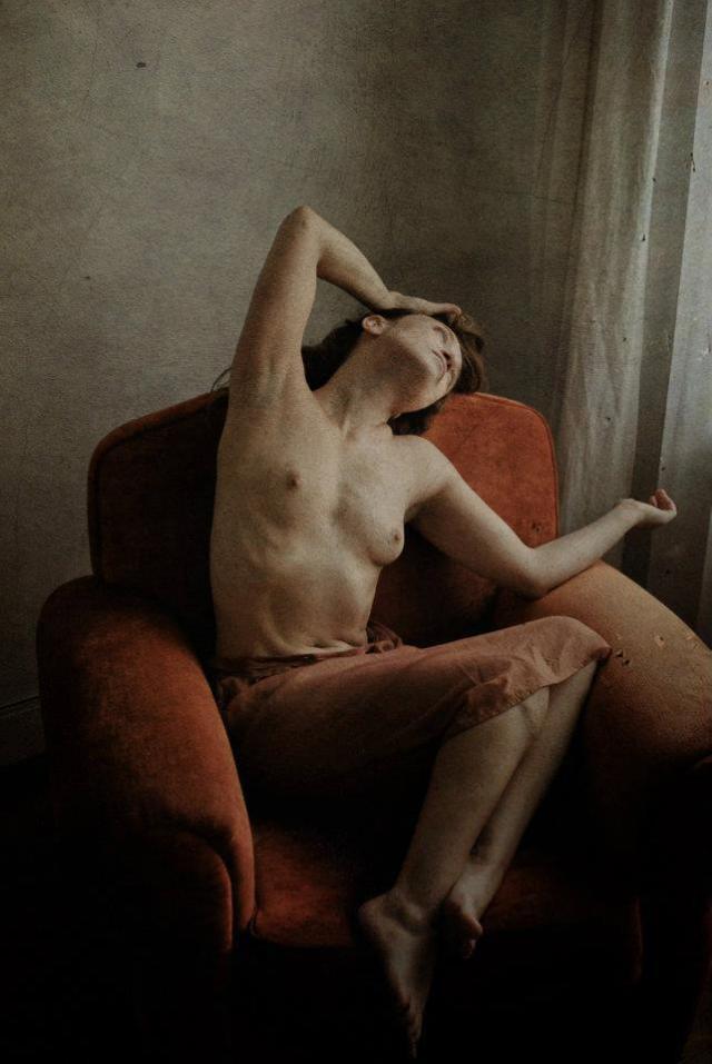 embrouilla-mini:  Léopoldine Hugo 