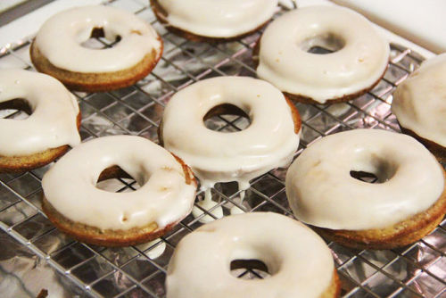 wikihow:  Happy National Doughnut Day… Again? In the words of Homer Simpson,”WHOO HOO!” wikiHow to Doughnut or Donut: 30  Recipes Classic 1. Make a Doughnut - 3 Ways! 2. Make Canned Biscuit Dough Donuts. 3. Make Krispy Kreme Doughnuts. 4. Make