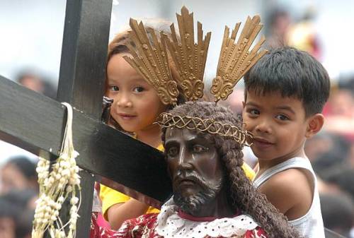 mademoiselleclipon:  Black Nazarene at the heart of the Philippine capital Manila