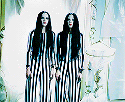 flawlessvevo:  Visually Stunning Videos: Haunted  