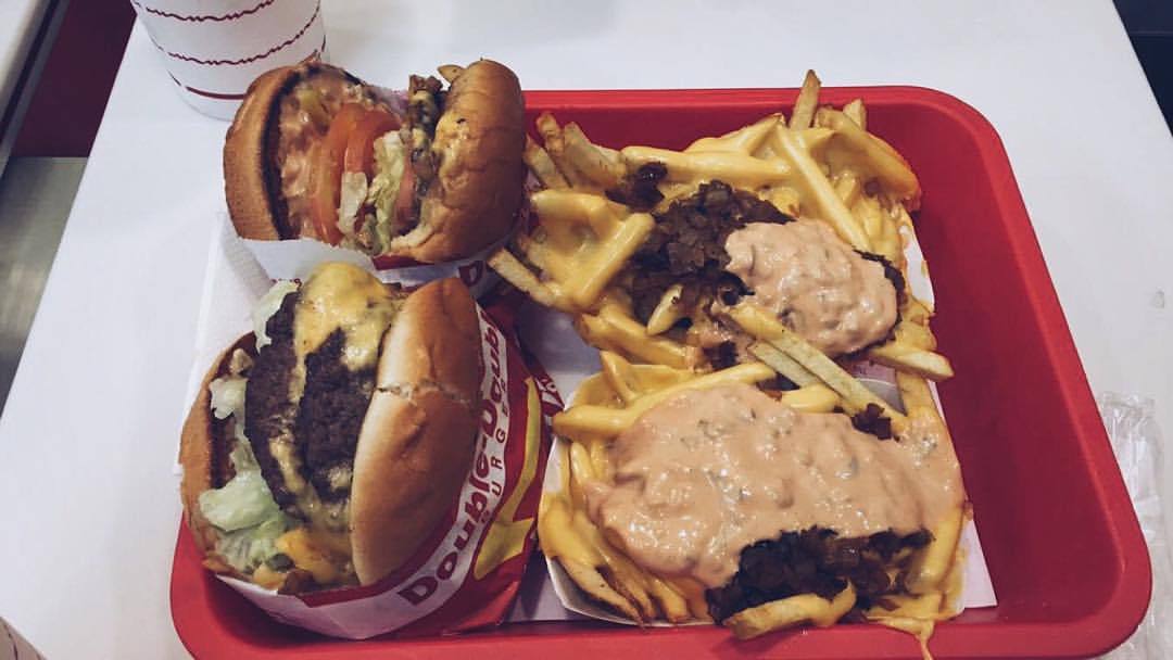 Dad took me to In N Out when I arrived, pretty bomb food 👌🏾😁 (at In-N-Out
