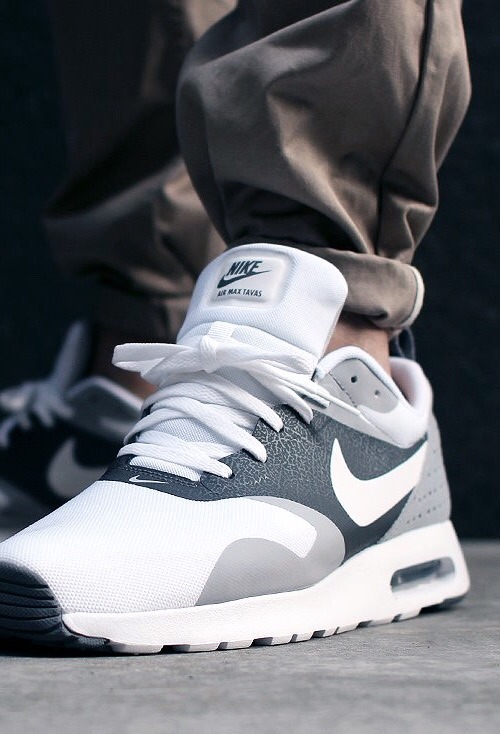 currentgeneratiion:  Nike