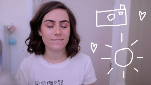 Dodie Clark appreciation because she is a talented beautiful soul that deserves love and happiness 1