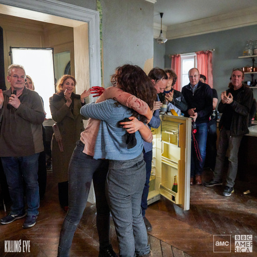 killingevebbca:Early #KillingEve hugs on set. #TBT