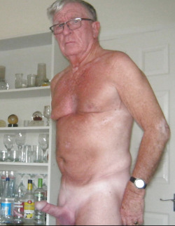 ohhhmydad:  Do You Know Real Daddies Blog? Visit here… over 500.000 hot daddy pics http://ift.tt/1RMFNdZ